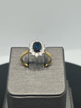 Load image into Gallery viewer, 18ct Yellow Gold Sapphire and Diamond Cluster Diamond Ring
