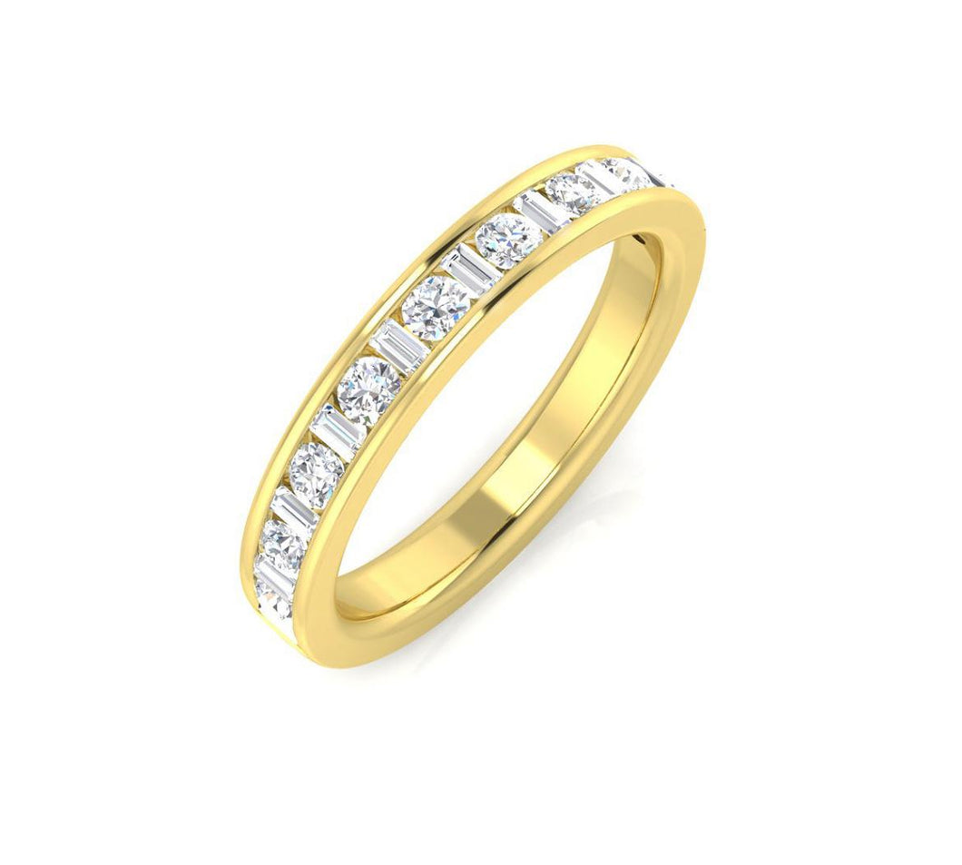 18ct Yellow Gold Baguette & Brilliant Cut Diamond Ring