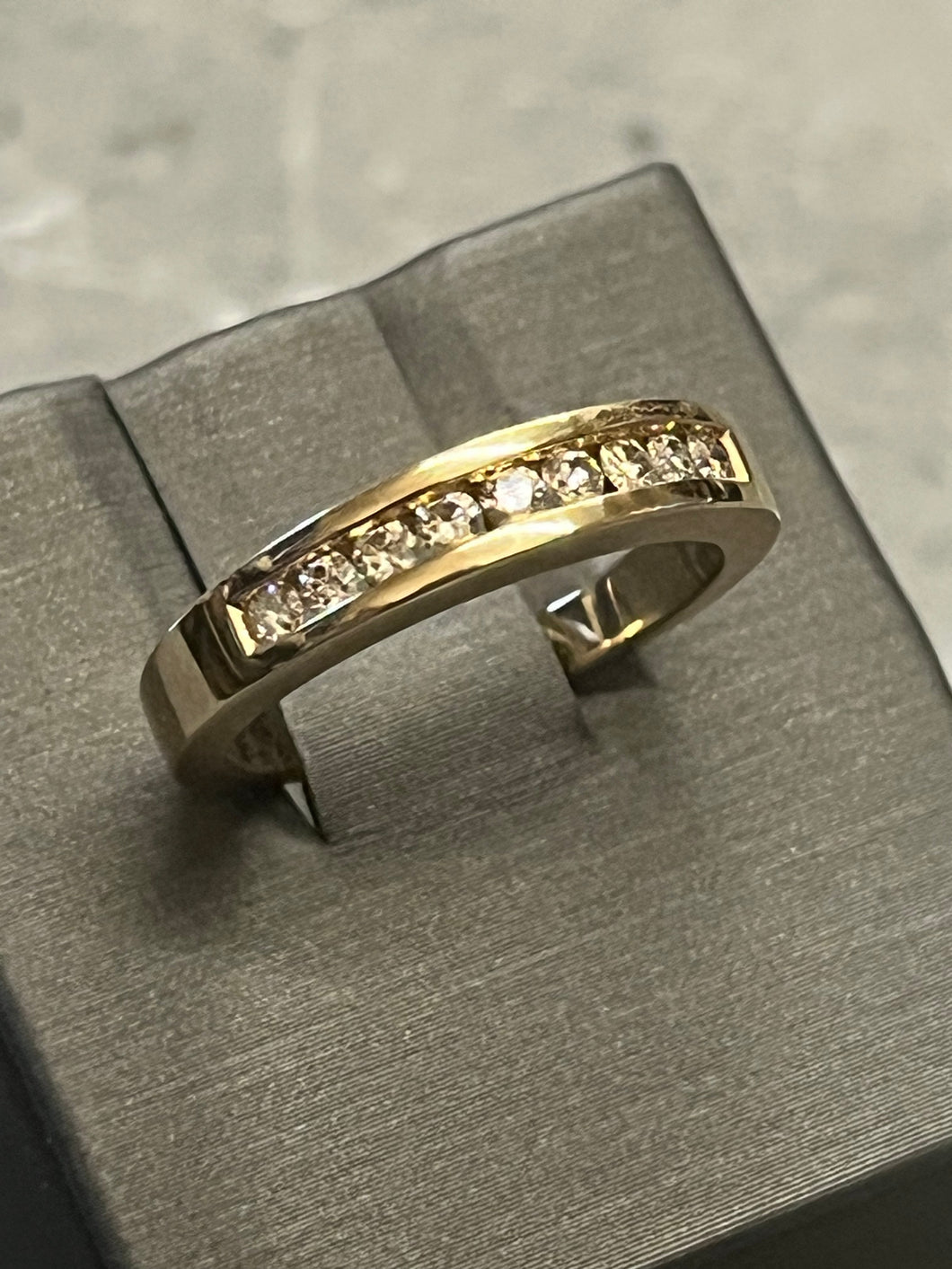 9ct Yellow Gold 0.35ct Diamond Band Ring