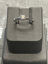 Load image into Gallery viewer, 18ct White Gold 0.33ct Diamond Solitaire Ring
