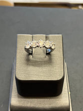 Load image into Gallery viewer, Platinum 5 Stone 2.00ct Diamond Ring
