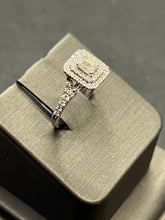Load image into Gallery viewer, 9ct White Gold Diamond Cluster Ring

