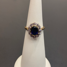 Load image into Gallery viewer, 9ct Yellow Gold Sapphire CZ Cluster Ring
