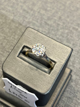 Load image into Gallery viewer, 1.67ct Diamond Solitaire Ring

