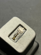 Load image into Gallery viewer, 18ct Yellow Gold Diamond Cluster Ring
