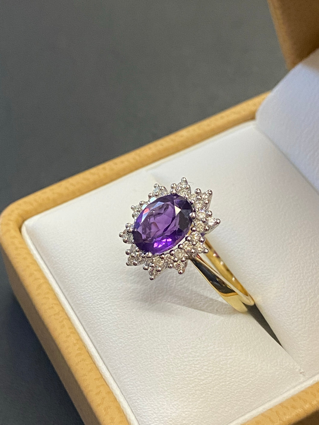 18ct Amethyst & Diamond Oval Cluster Ring