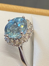Load image into Gallery viewer, 18ct Aquamarine &amp; Diamond Halo Cluster Ring
